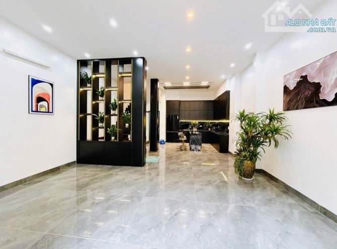 BÁN NHÀ XUÂN LA 70M2 - 5 TẦNG - 6.5M MẶT TIỀN - 26.5 TỶ - PHÙ HỢP GIỮ TIỀN - LÀM VĂN PHÒNG