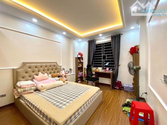 NHÀ RỘNG 75M2 TẠ QUANG BỬU - BÁCH KHOA - HAI BÀ TRƯNG - 2