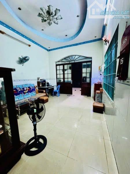 🏠BÁN GẤP NHÀ CẤP 4 SỔ RIÊNG Ở TÂN HIỆP DT 100m2 GIÁ 690 TRIỆU🏠 - 2