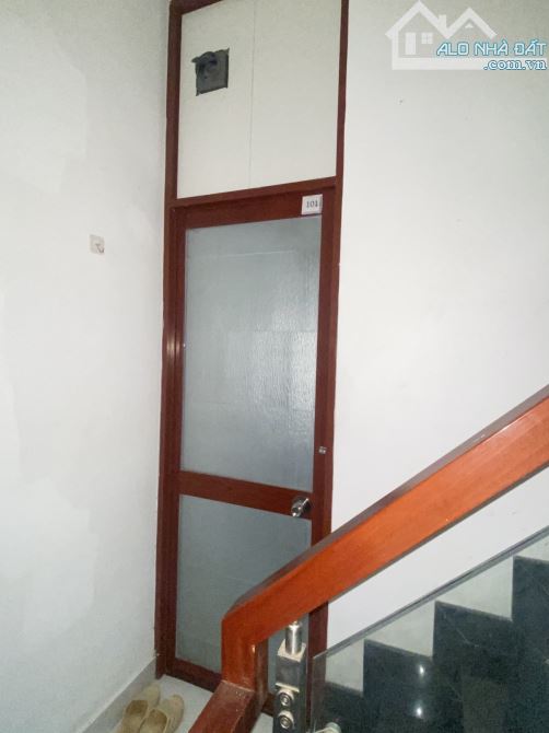 Nhà Bình Thạnh giá 5ty5 1 trệt 3 lầu 7 phòng cho thuê - 2