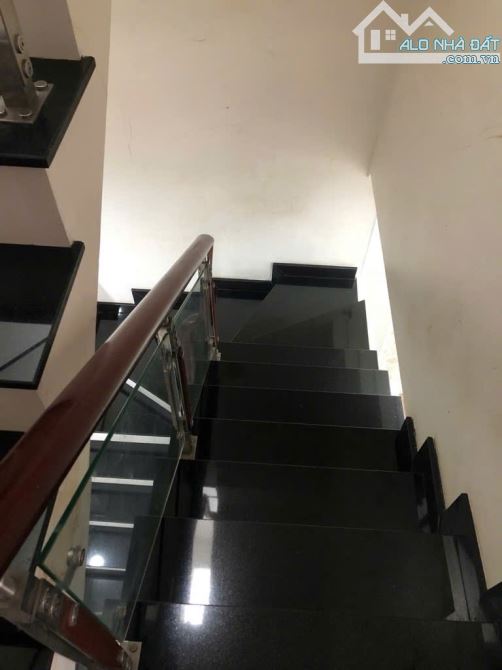NHÀ 3 TẦNG – 4PN – FULL NỘI THẤT – LÀNG TĂNG PHÚ, Q9 – CHỈ NHỈNH 8 TỶ - 2