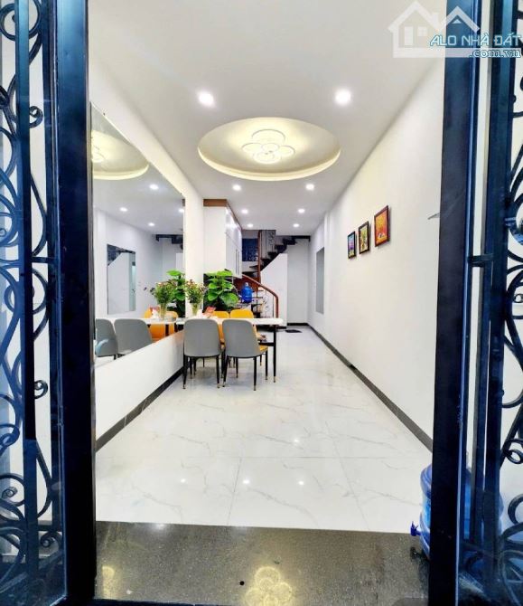 Bán nhà Hàn Thuyên 23m,03N,giá hơn 6tỷ đủ công năng,vài bước chân ra phố đông vui như hội - 2