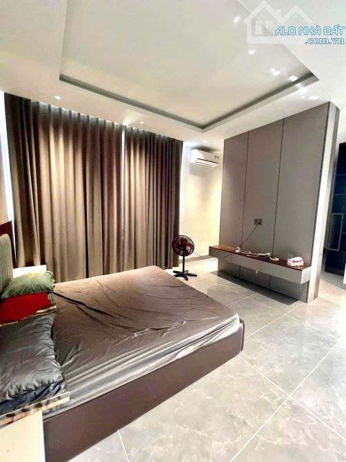 Bán căn Biệt Thự Ven Sông Hàn mặt tiền đường sát Lê Văn Duyệt Quận Sơn Trà với 288m đất - 2
