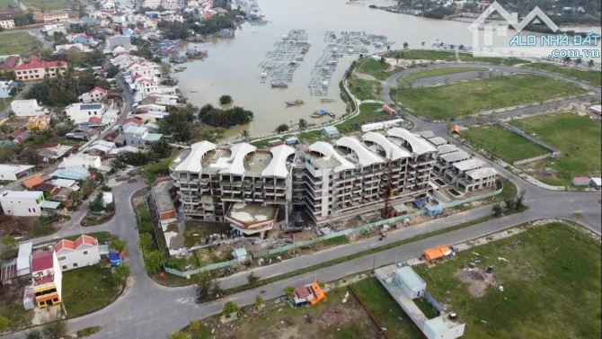 Hàng đẹp đầu tư- Góc 2 mặt tiền ngay Biển Cửa Đại- 287m2 giá 34triệu/m2 còn thương lượng - 2