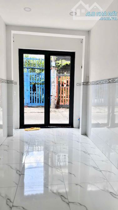 Cho thuê nhà mtkd đô đốc lộc, tân phú, dt 2.5 x 8m, nhà 1 lầu, 1pn 2wc, giá 7.5 tr - 2