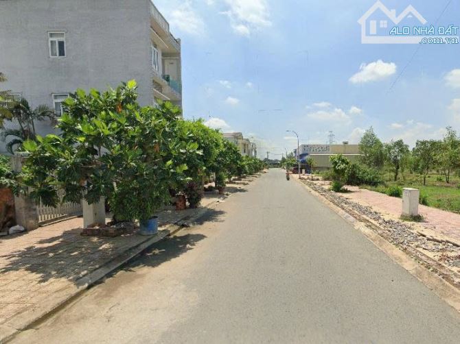 KHU DÂN CƯ D2D – NGAY ĐƯỜNG DT 769 – CÁCH SÂN BAY LONG THÀNH 3KM 200m2 Giá Ngộp 2 TỶ 6 - 2