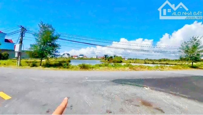 EM CẦN GIẢI NGÂN GẤP LÔ TRỤC CHÍNH - 100m2 - Đ36Mm, VỈA 4m - 2,05 tỷ - 2