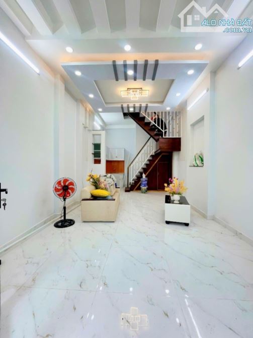 Bán nhà 3 tầng đẹp, 32m² (4x8), Tân Hòa Đông, ngay Phan Anh, Tô Hiệu, chỉ hơn 3 tỷ - 2