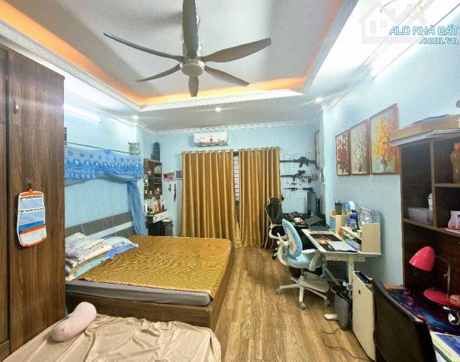 Hơn 7 tỷ. Nhà đẹp LÊ QUANG ĐẠO, 38m2, MT rộng,  gần Ô TÔ, full nội thất, ở ngay. - 2