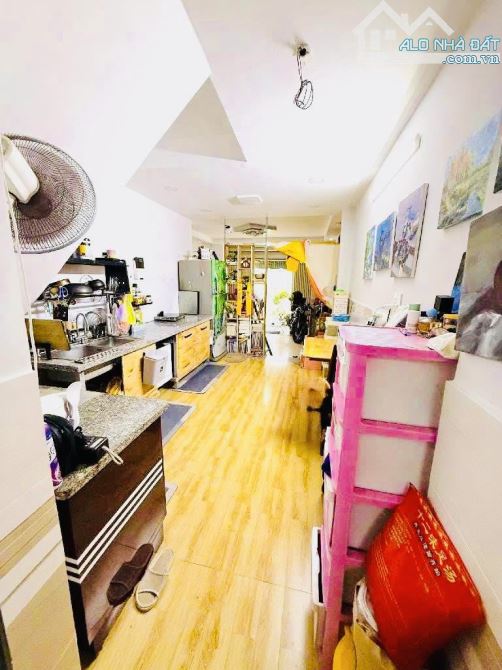 BÁN NHÀ 🏡 HẺM XE HƠI 4M – NHÀ ĐẸP 4 TẦNG BTCT  Lý Thường Kiệt, P.9, Q.Tân Bình. DT 65m² - 2