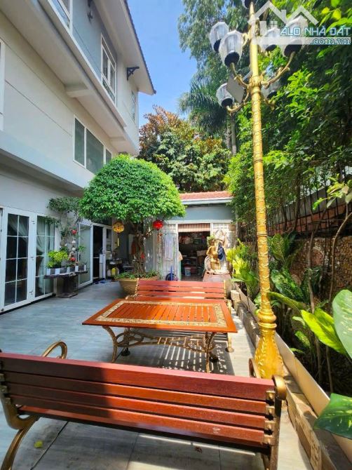 Siêu Phẩm, Bán Biệt Thự Hoa Hồng, Phường Bình An, Quận 2. 10.5x28m - 3 Lầu áp mái - 2