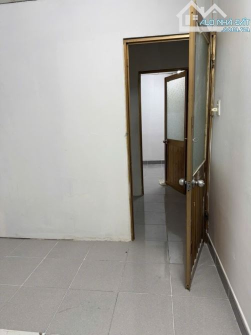 Nhà Quang Trung - 36m2 - 3.7 tỷ - Sổ a4 - Hẻm 3m đẹp - 2