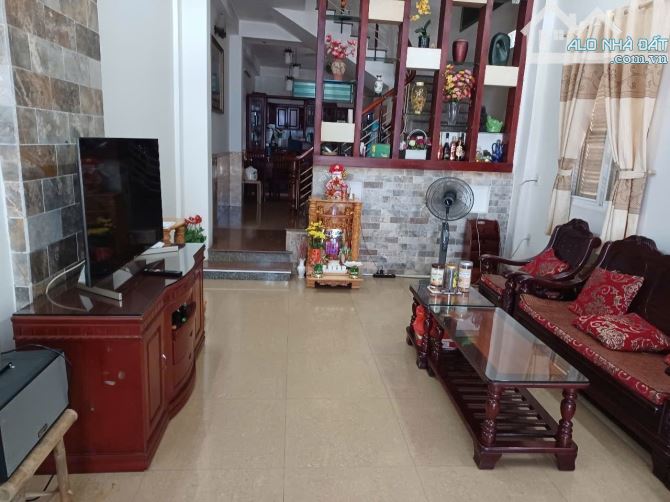 Mặt phố Nguyễn Du - Hải Châu, 68m², 3 tầng, 12,9 tỷ - 1