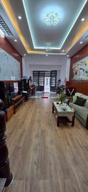 MẶT TIỀN KHU VIP TÊN LỬA - 100M2 - 5 TẦNG THANG MÁY - FULL NỘI THẤT - CHỈ 12 TỶ HƠN - 2