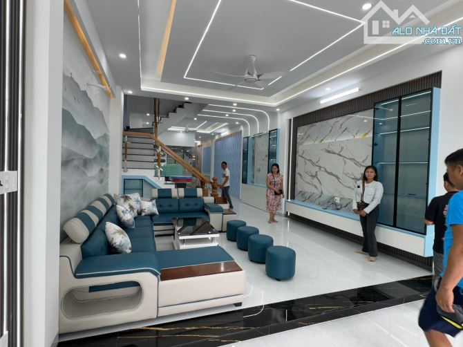 Bán Nhà 1 trệt 2 lầu Đúc Đổ 3 tấm Diện tích 110m2 Đất Phường an Phú Tp thuận an Bình Dương - 2