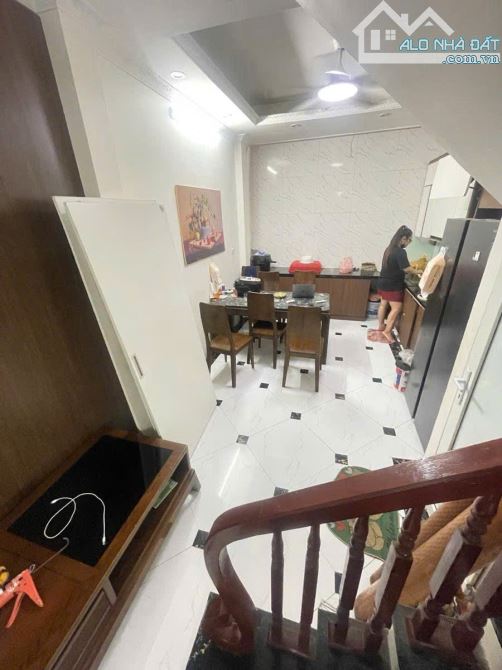Nhà Tam Trinh Đẹp 43m 4 Tầng – Ô Tô Đỗ Ngõ – Gần Vành Đai 3 – Sổ Vuông Vắn – Hơn 6 tỷ tí - 2