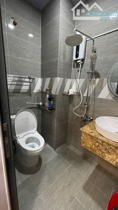 🏡✨ CHO THUÊ CĂN HỘ FULL NỘI THẤT 2PN – TRUNG TÂM ĐỀ THÁM, QUẬN 1 ✨🏡 - 2