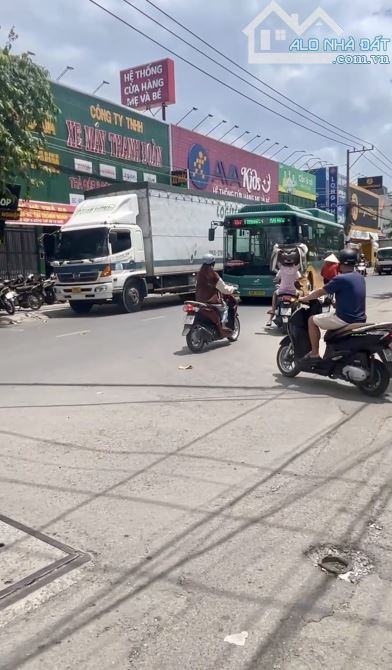 Chỉ 40 Triệu/m²: Dãy Trọ 7 Phòng, 160m², Kề Linh Xuân, 1 Xẹt N.Tri Phương, đường 6m - 2