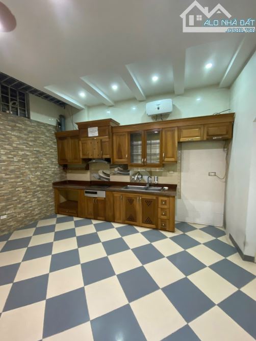 Cho thuê nhà ĐỘI CẤN, Vĩnh Phúc. 20 triệu/tháng. Phù hợp ở gđ, văn phòng, kd onl - 2