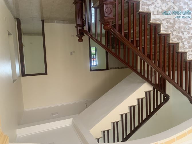 BÁN NHÀ ĐÔNG ANH - PHÚC THỊNH - Ô TÔ - NHÀ DỆP - 80m - 3 tỷ900tr - 2