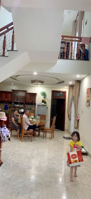 CẦN BÁN CĂN GÓC KẸP KIỆT DT 300M2 MẶT TIỀN TRƯƠNG ĐỊNH - CÁCH BIỂN MÂN THÁI 50M. GỌI HƯƠNG - 2