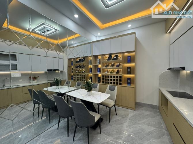 🚨 BÁN GẤP SIÊU PHẨM KHƯƠNG HẠ – Ô TÔ VÀO NHÀ – VIEW HỒ – GIÁ CHỈ NHỈNH 15 TỶ 🚨 - 2