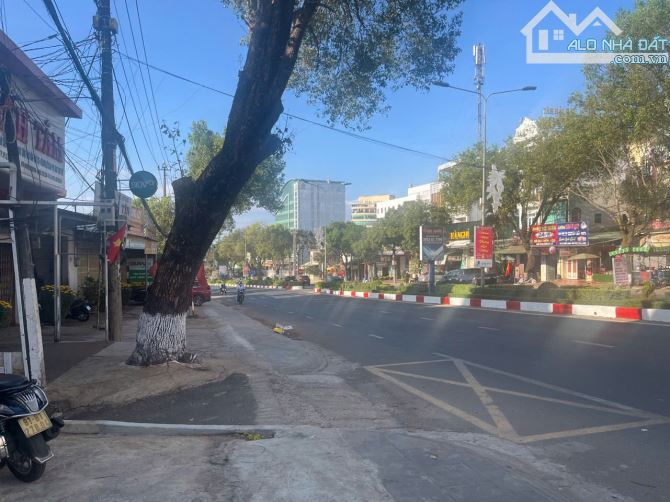 CHỦ CẦN BÁN NHANH LÔ ĐẤT MẶT ĐƯỜNG TRƯỜNG CHINH - 2
