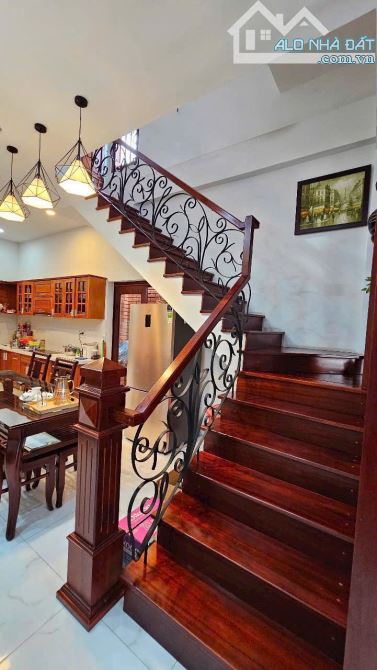 Bán nhà đẹp 3 tầng Phước Hoà - Nha Trang - 2