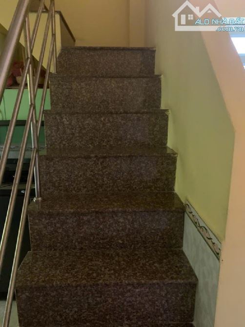 HOT, CẦN TIỀN BÁN GẤP LƯU HỬU PHƯỚC (P15, Q8] DT:40M2(4 X 10) 2T, 2PN, 2WC CHỈ 3.3 TỶ - 2