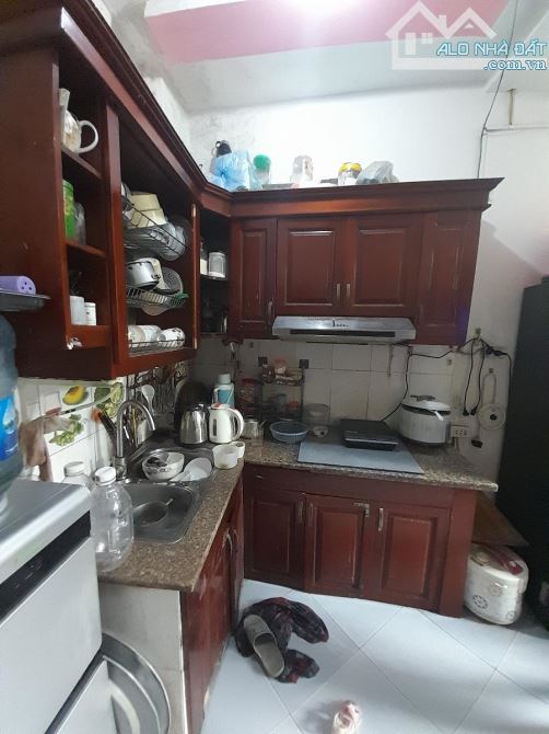 Bán nhà phố Bùi Xương Trạch, 24m2, 5 tầng, 2 mặt thoáng giá bèo chỉ 2.5tỷ - 2