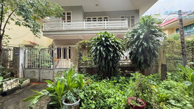 Nhà 40A Võng Thị, Tây Hồ, 175m², Mặt Tiền Rộng, Giá 60 Tỷ - Tiện ích đầy đủ, vị trí tốt. - 2