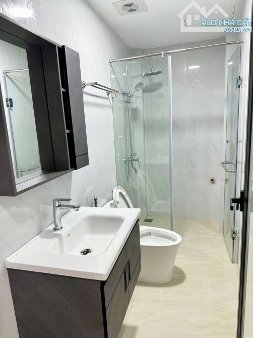 Cho thuê nhà vp Xuân Đỉnh, Bắc Từ Liêm, 50m2, 5 tầng, 7 ngủ, 20 triệu - 2