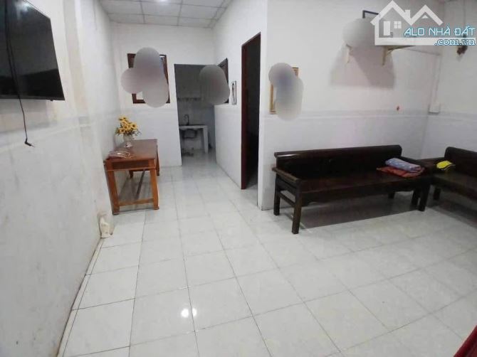Ngộp Ngộp  ! Bán gấp căn nhà ở 1/ Đ. Tân Xuân 6 , Hóc Môn  81m2 SHR giá 1 tỉ 050tr - 2