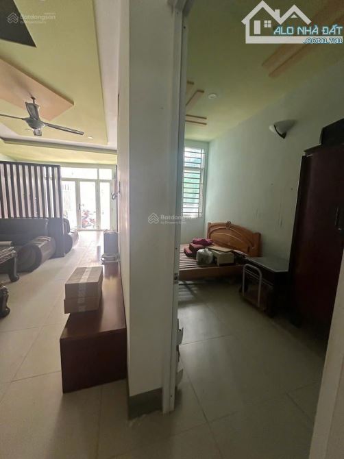 Bán gấp nhà hxh 8m - Nguyễn Cảnh Chân, Quận 1. - 2