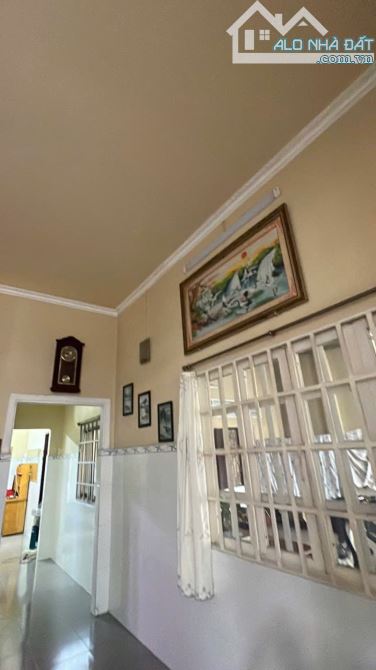 Bán nhà 1 trệt 1 lầu phường Tam Hiệp hẻm ô tô shr thổ cư giá 2ty750 TL - 2