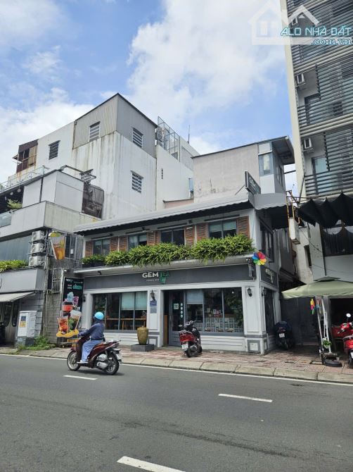 MẶT TIỀN QUẬN 3 - NGANG 9M x 12M - VIEW SÔNG TUYỆT ĐẸP - GIÁ 3X TỶ - 2