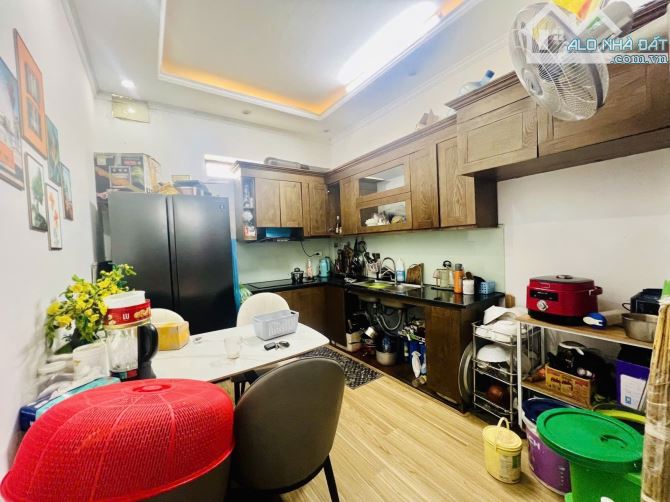 Bán nhà Thanh Am 45m2 ô tô đỗ cửa ngõ nông đủ nội thất 6.65 tỷ - 2