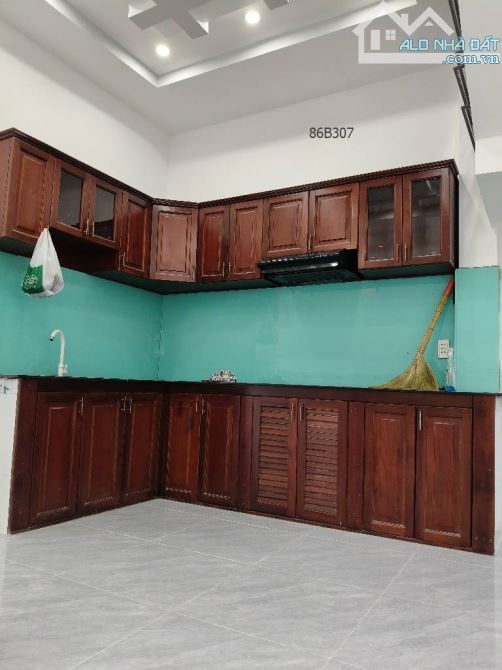 Bán nhà đẹp lô góc HXH Tân Chánh Hiệp- Q.12 - 2 tầng–68M2 – Chỉ nhỉnh 5 tỷ - 2