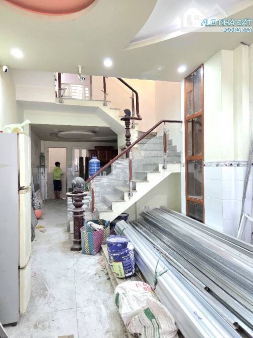 🌹CHDV 5 TẦNG 9 PHÒNG KHÉP KÍN DÒNG TIỀN 40-45TR/THÁNG - HXH - VUÔNG VỨC, PHÁP LÝ CHUẨN, C - 2