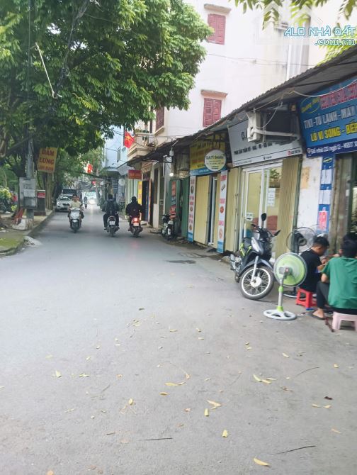 BÁN ĐẤT TẶNG NHÀ CẤP 4 XA LA, LÔ GÓC VỊ TRÍ HIẾM KINH DOANH ĐỈNH 41M2 GIÁ CHỉ 12,55 TỶ - 2