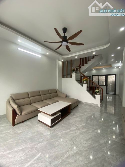 🏡 BÁN 2 CĂN NHÀ 4 TẦNG – TRUNG TÂM TP  📍 Vị trí: Tổ 2, phường Trần Hưng Đạo – - 2