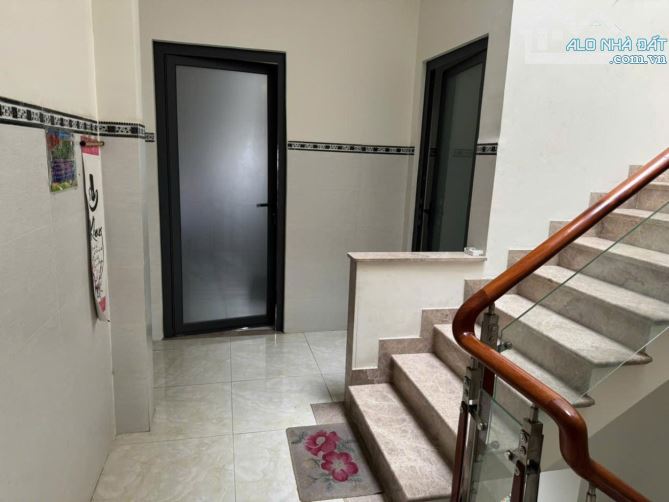 Bán nhà hẻm 67 đường Trần Văn Cẩn, Phường Tân Thới Hòa, Quận  Tân Phú - 82m2 - 2