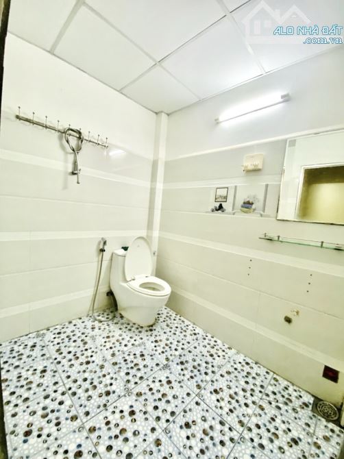 BÁN NHÀ P3 GV THÔNG THÍCH QUẢNG ĐỨC( 4.1*8) 2 TẦNG 2PN 4.1TỶ - 2