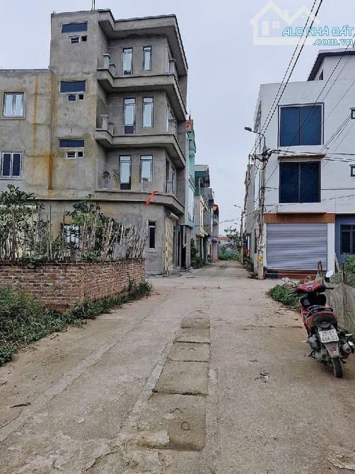 VIP TIỀN YÊN - 2 MẶT NGÕ CỰC THOÁNG - Ô TÔ TRÁNH - SỔ VUÔNG - GẦN TRƯỜNG HỌC CÁC CẤP... - 2