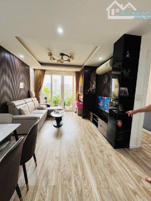 BÁN NHANH NHÀ CHUNG CƯ PHÚ GIA NGUYỄN HUY TƯỞNG 102M 9.05 TỶ - 2