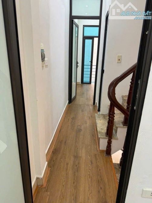 TÔI ĐANG CẦN BÁN CĂN NHÀ 35M2 X 5T TẠI PHỐ KIM GIANG GẦN CẠNH  VIỆN Y HỌC CỔ TRUYỀN - 2