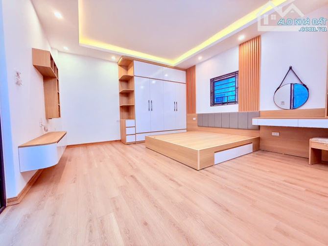Bán Vạn Phúc Trung Tâm Hà Đông 38m 5 Tầng Lô Góc Thang Máy Giá Tốt! - 2