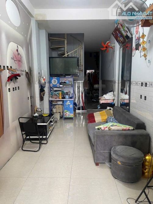 BÙI ĐÌNH TUÝ - BÌNH THẠNH - GẦN HXH - 41 M2 - 2 TẦNG - CHỈ 100 TRIỆU/M2 - 2