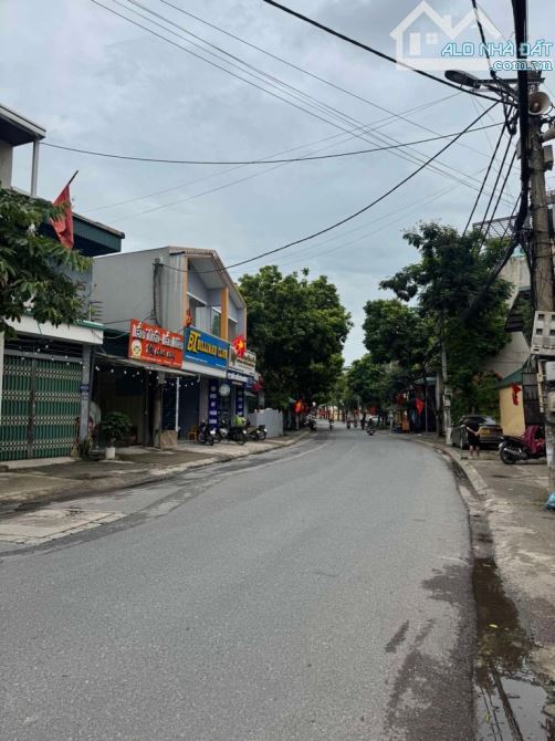 Bán gấp Đất Vạn Phúc- Đông Mỹ  ô tô ,ngõ thông ,hiếm ,giá đầu tư 3.5 tỷ - 2