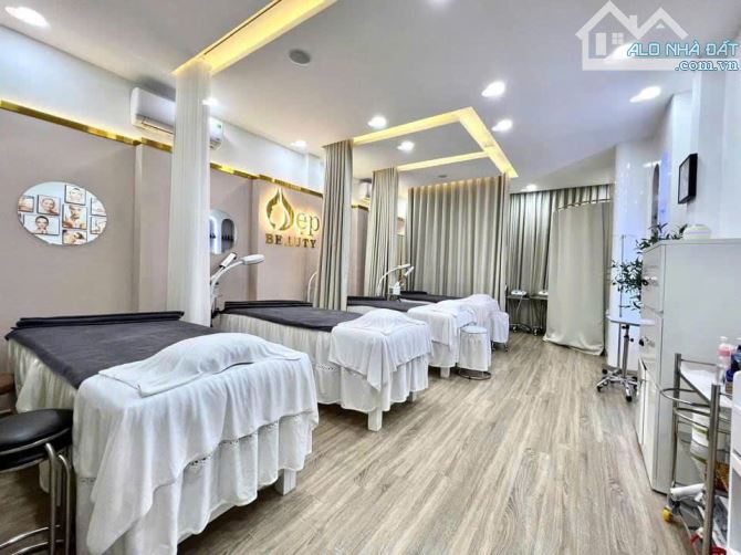 Cho thuê nhà mặt tiền 52 Trần Khắc Chân - Quận 1 - 2